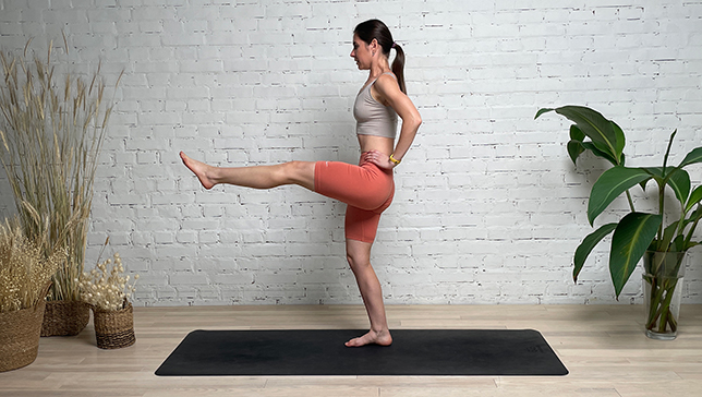 10 Yoga Poses to Strengthen and Tone (Yoga Video)