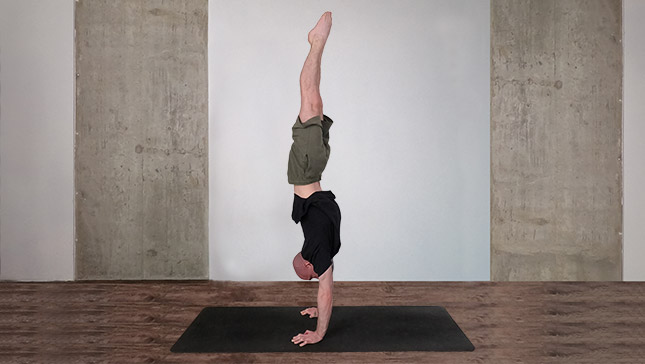 Straight Handstand